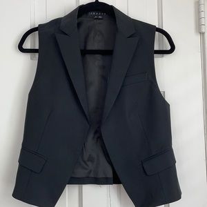Brand: Theory    Size: 8    Color: Black